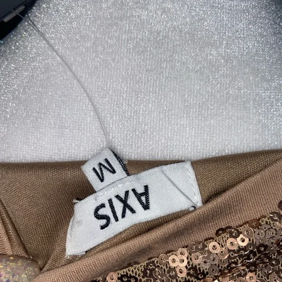 NWT Gold Sequin Scoop Neck Short Casual Dress with pockets size M - Picture 11 of 12